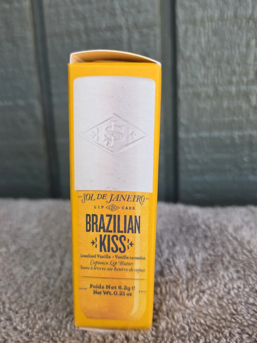 Sol de Janeiro Brazilian Kiss Lip Butter - Caramelized Vanilla (Yellow)